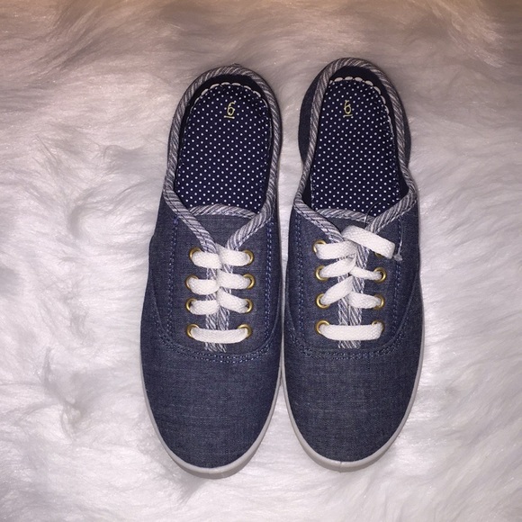 Blue Denim Casual Sneakers (NWOT) - Picture 4 of 6